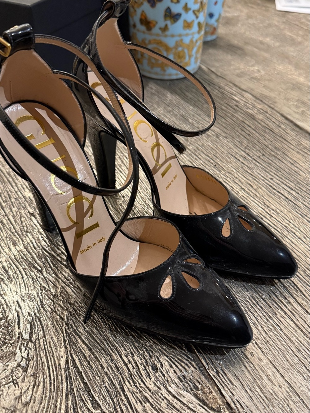 Gucci Black Patent Leather Pointed-Toe Ankle-Strap Heels